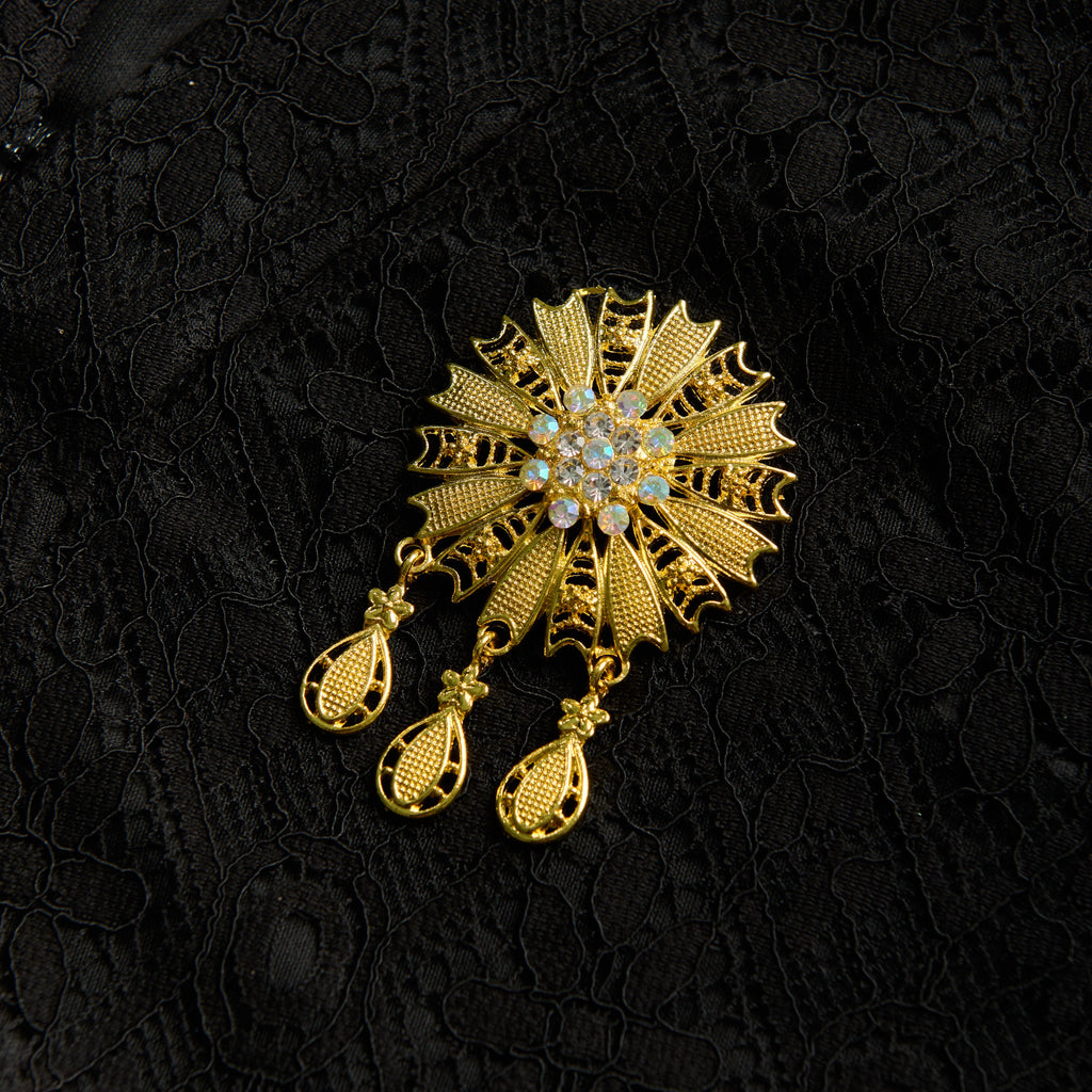 Kebaya Brooch Besar