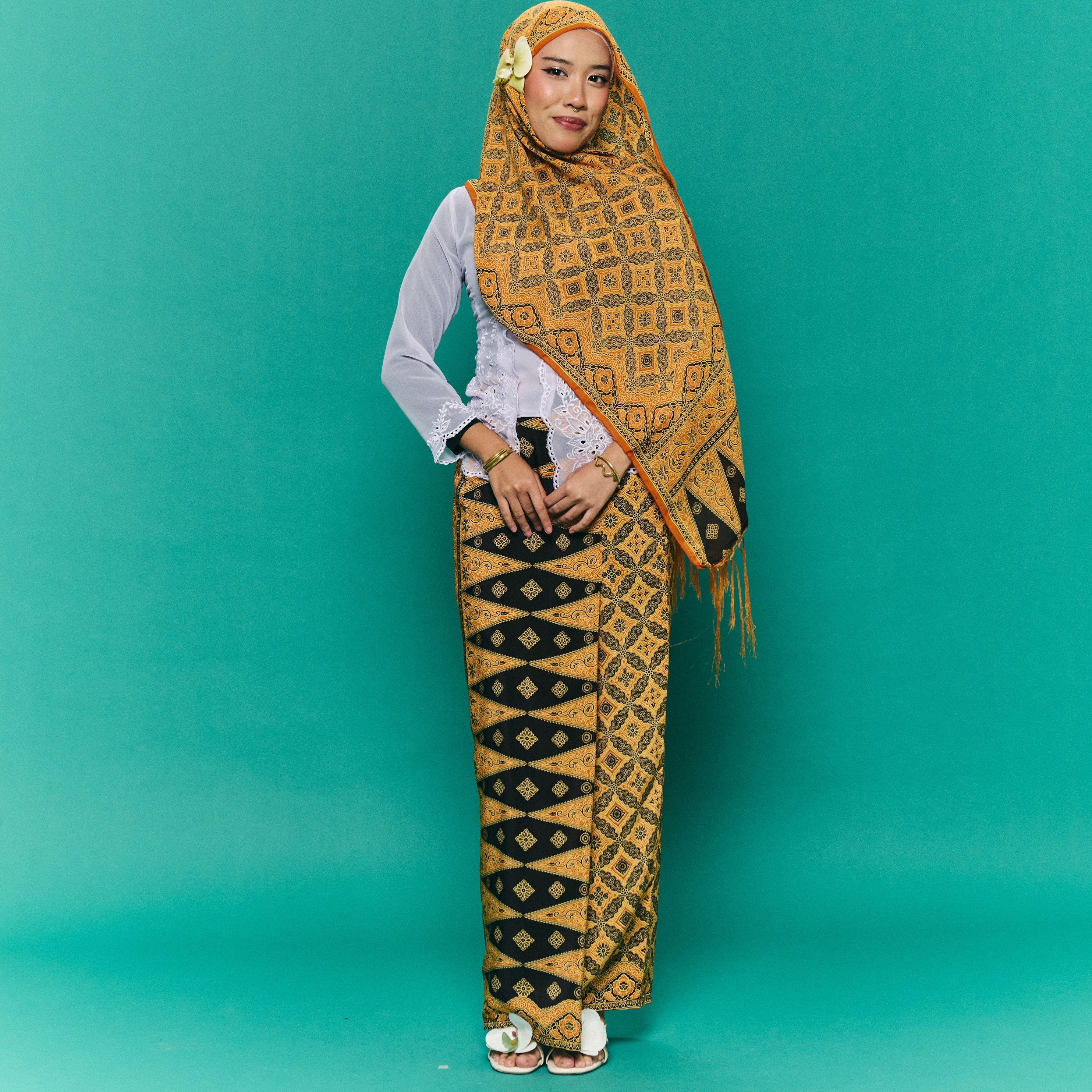SKIRT SET - Shawl & Skirt