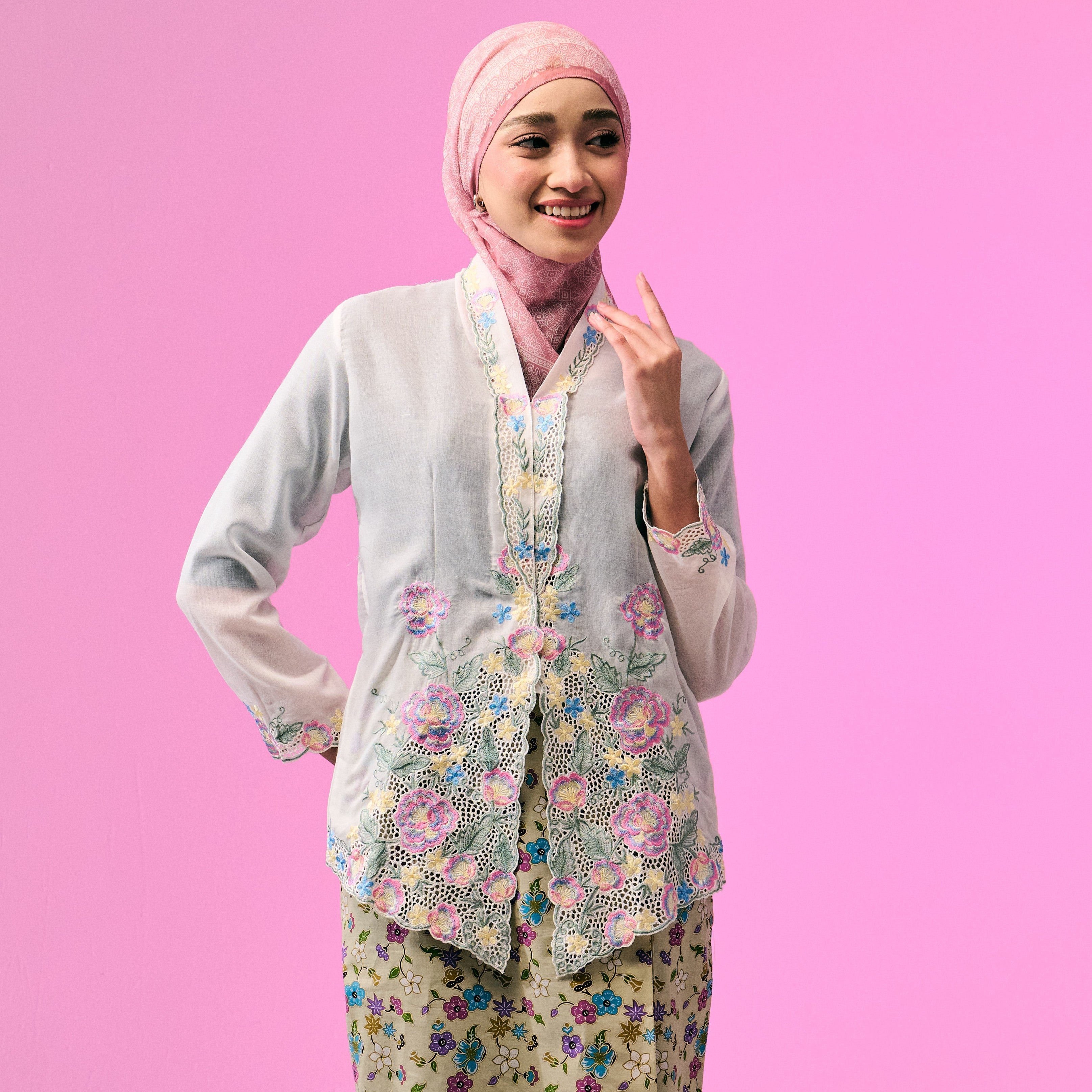 RIMBUNKL Kebaya Vaneesa (TOP ONLY)