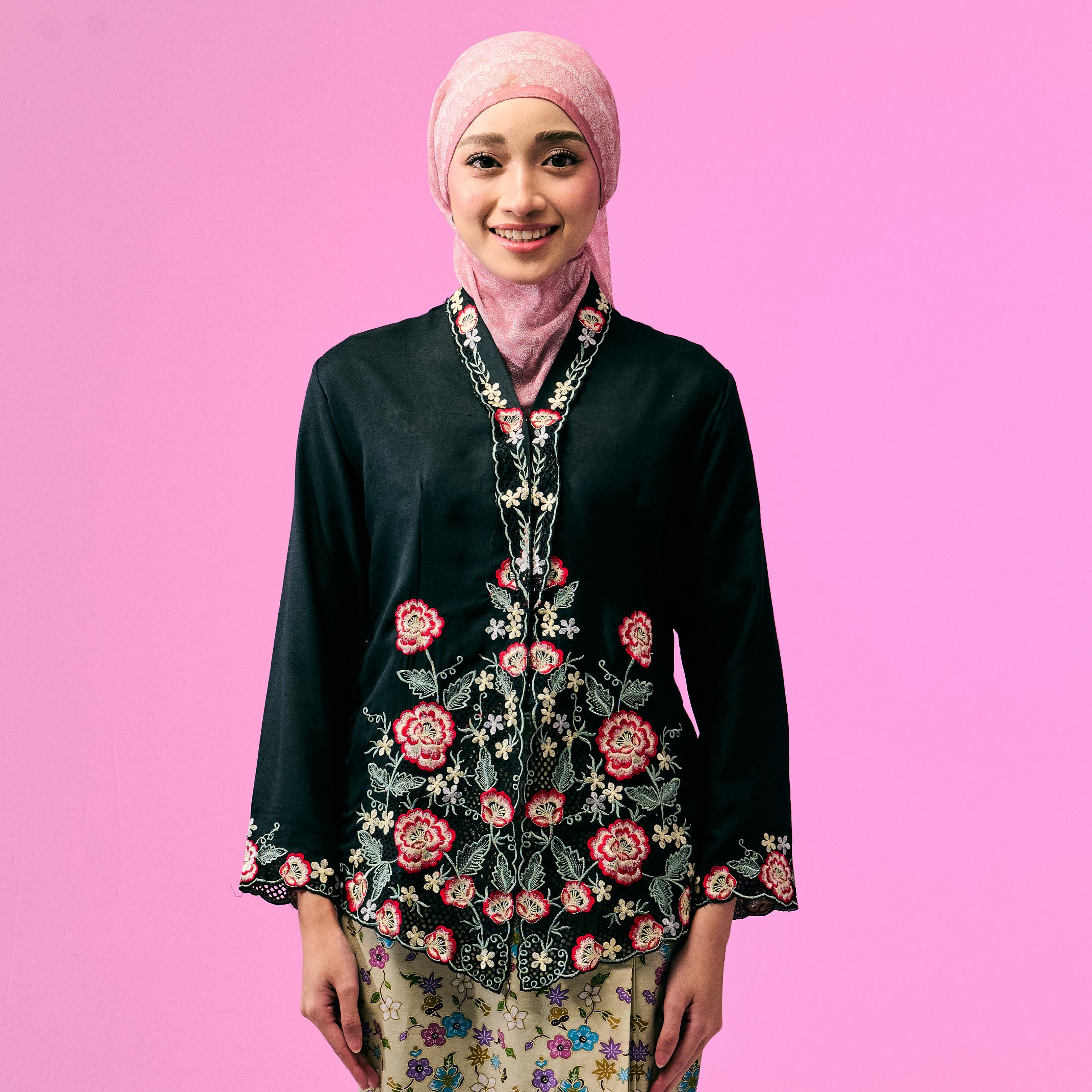 Kebaya Vaneesa - Top Only