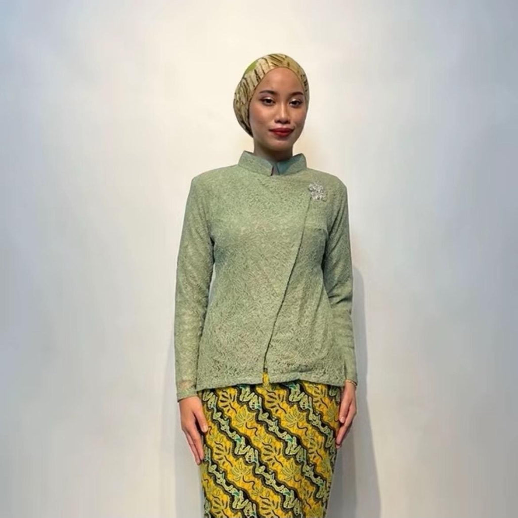 RIMBUNKL KEBAYA GADIS KRETEK (top only)