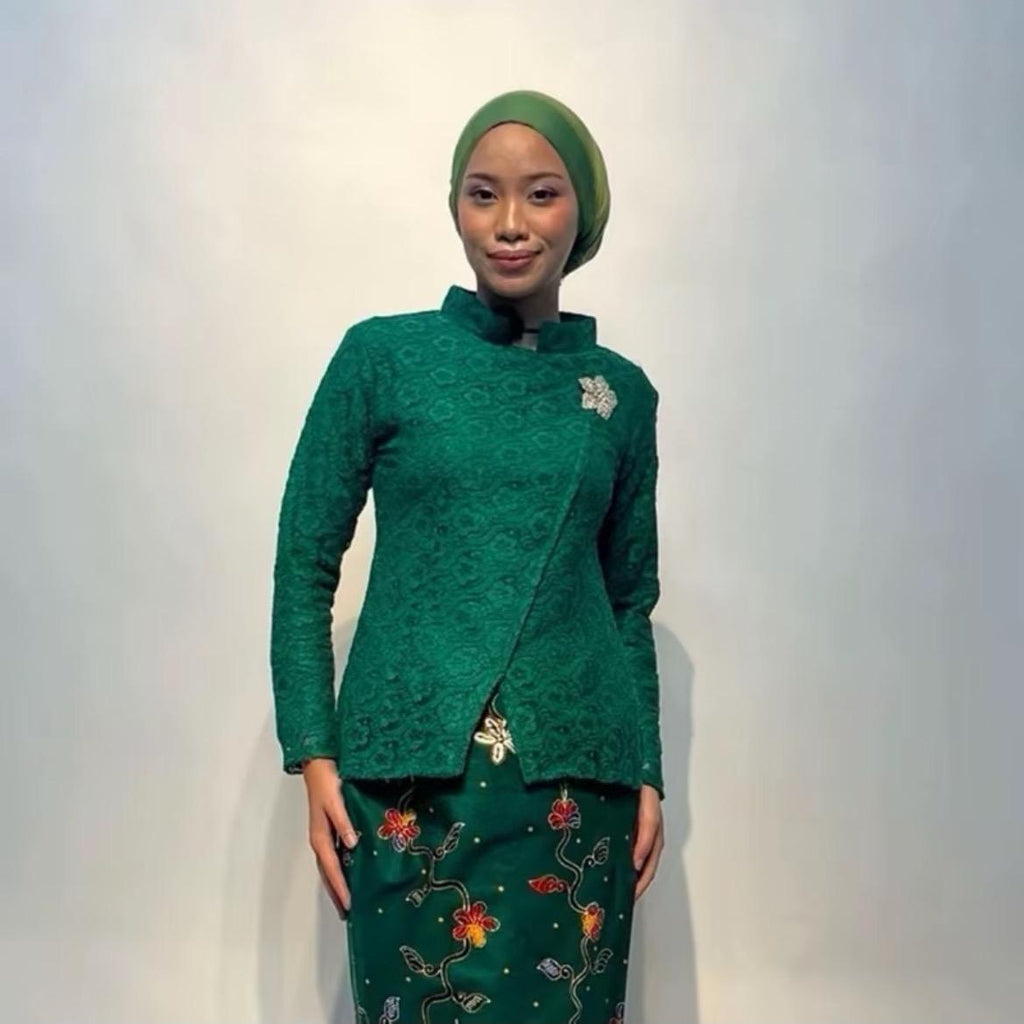 RIMBUNKL KEBAYA GADIS KRETEK (top only)