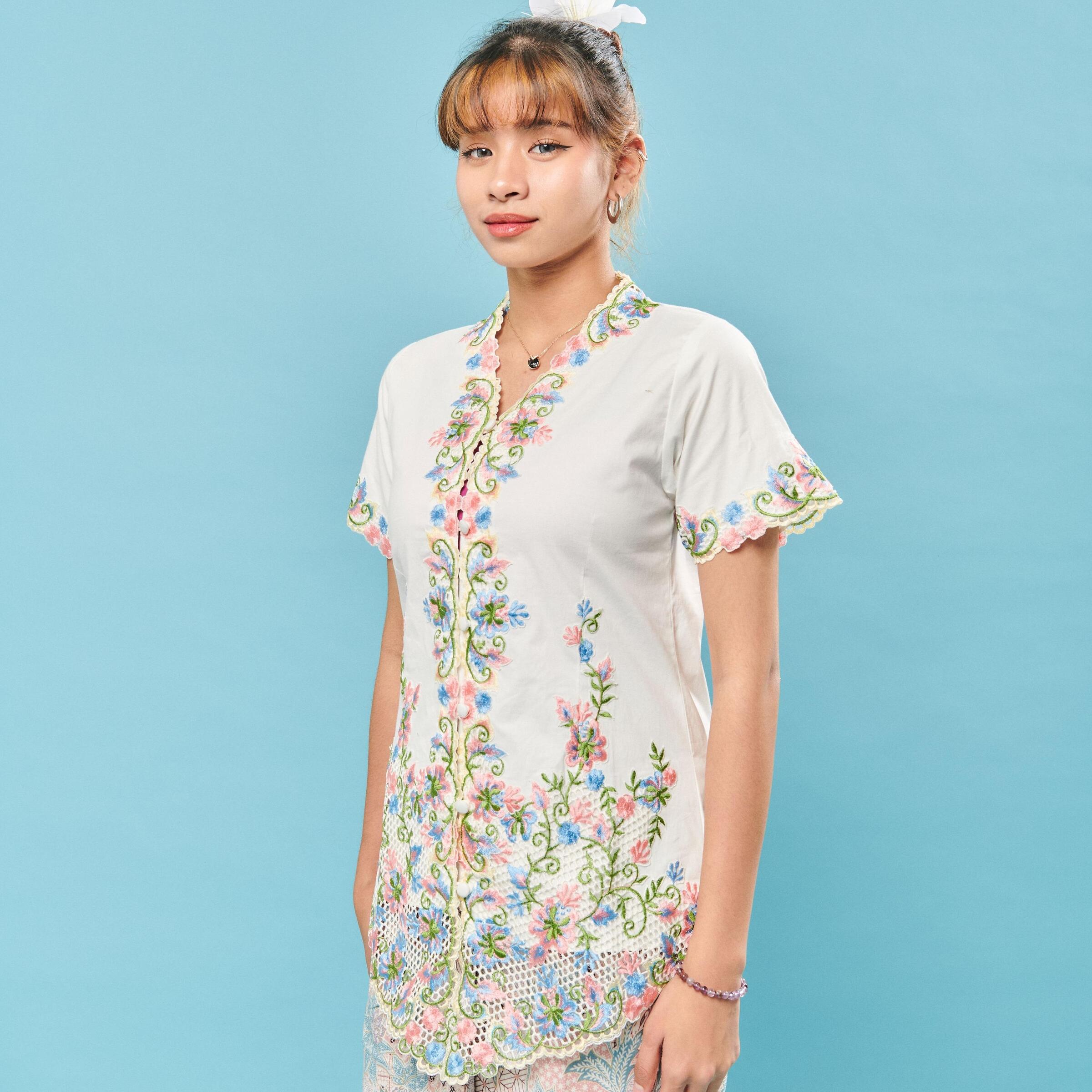 RIMBUNKL Kebaya Funky (top only)
