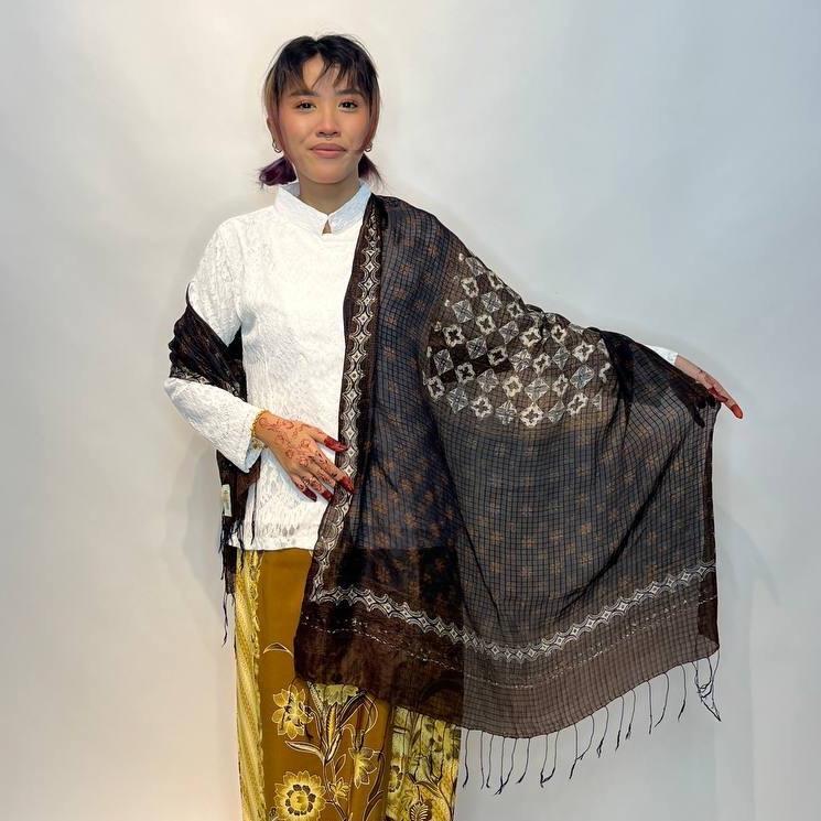 RIMBUNKL SHAWL BATIK SUTERA