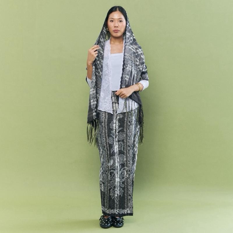 Skirt Set - Shawl & Skirt