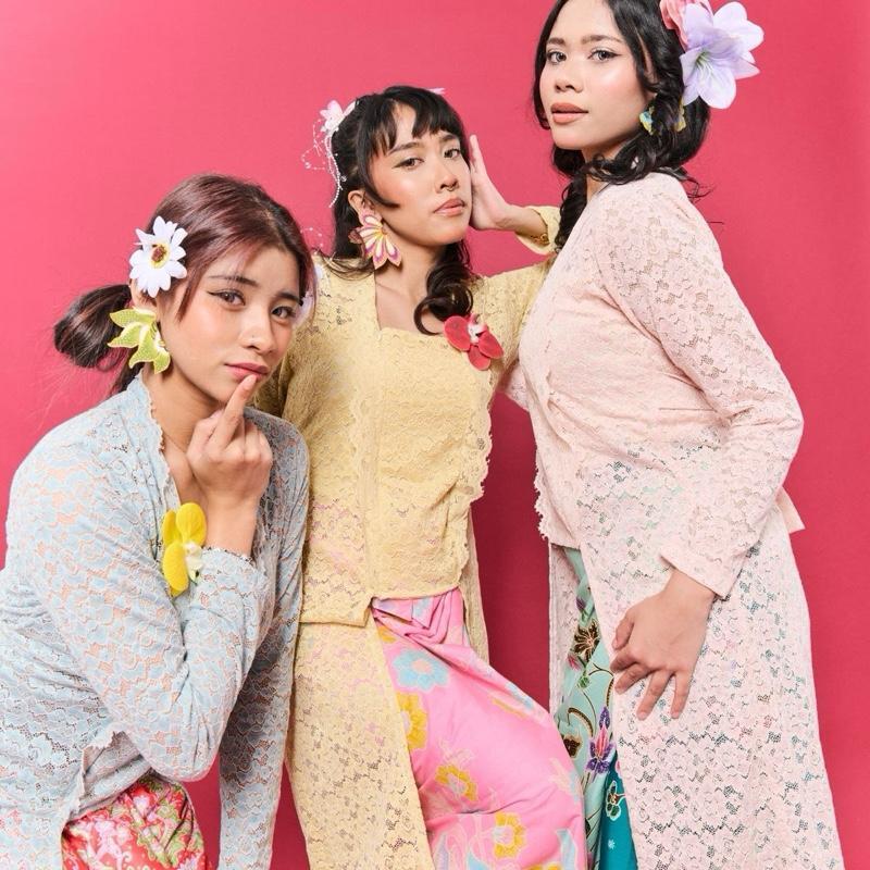 RIMBUNKL Kebaya Rapunzel Set ( top n skirt)