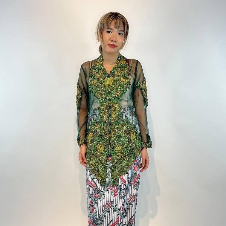 RIMBUNKL kebaya top Aurora Manik (top only)