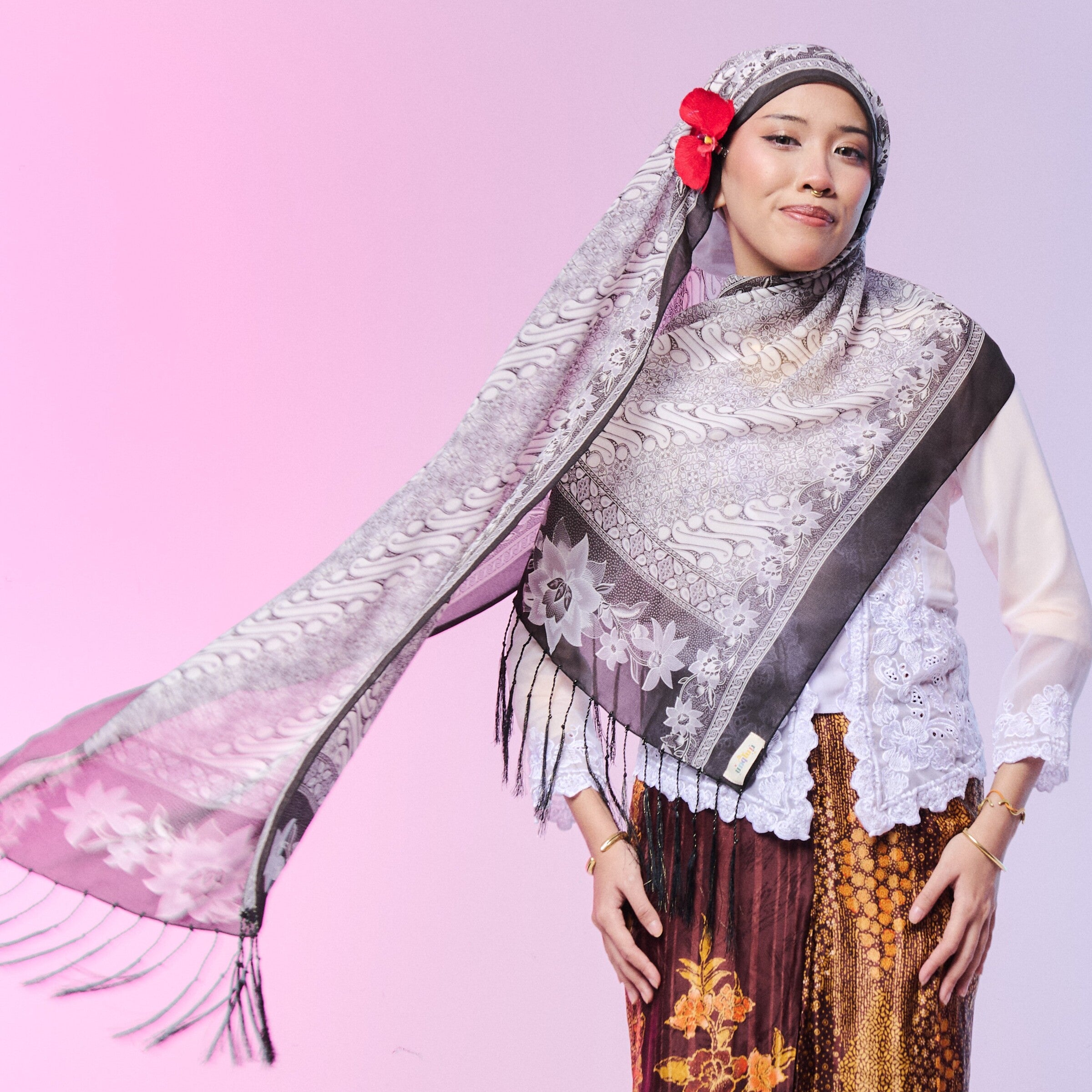 RIMBUNKL BATIK SHAWL WITH FRINGE