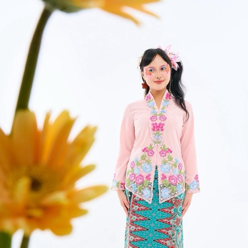 RIMBUNKL Kebaya Nuriko( Top Only)