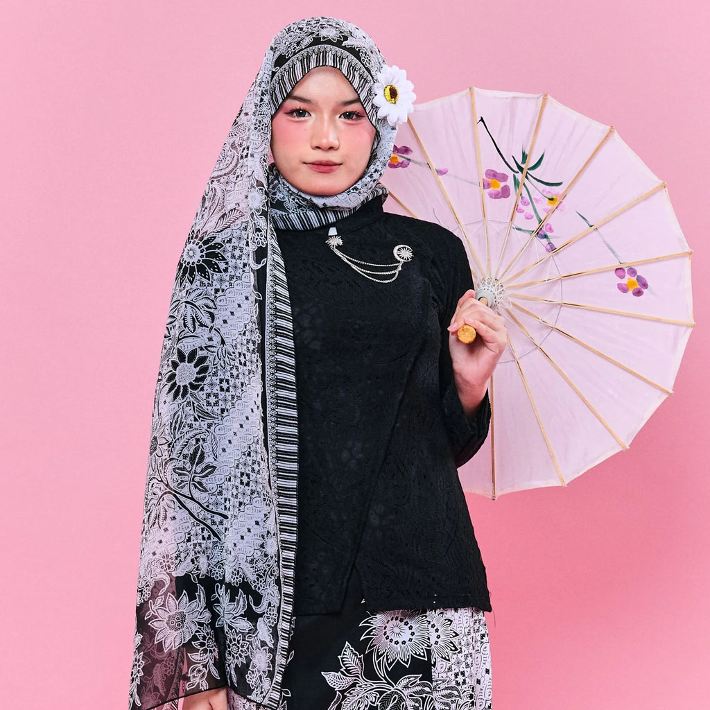 RIMBUNKL KEBAYA GADIS KRETEK (top only)